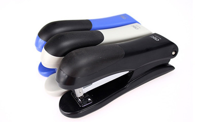【得力辦公用品 deli 0305訂書機(jī) 訂書器】?jī)r(jià)格,廠家,圖片,訂書機(jī)/器,上海市奉賢區(qū)達(dá)亮文教用品商店-